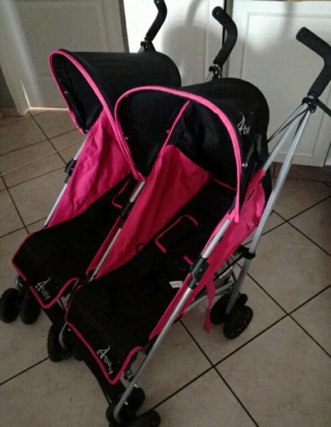 4Baby twin stroller