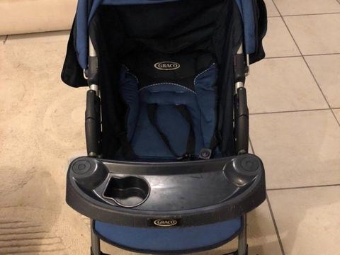 Graco Travelling System in Good Condition