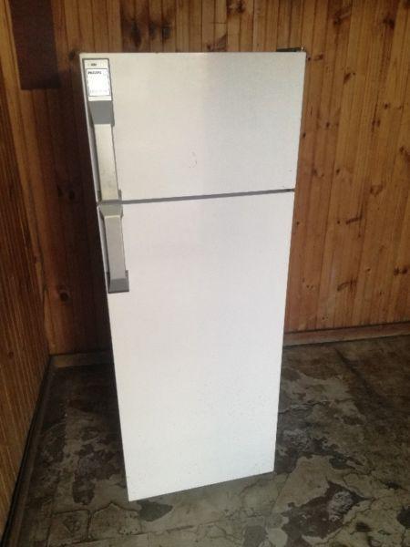 Philips fridge freezer R1400