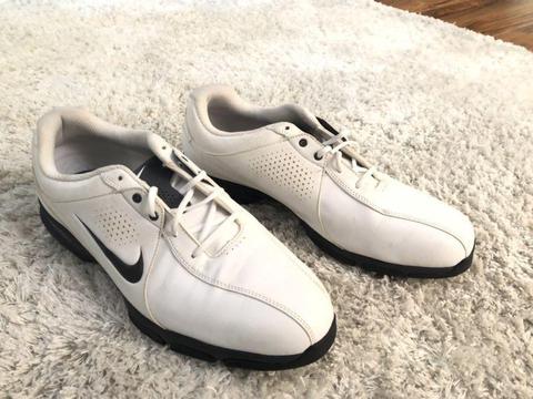 Nike Durasport 3 golf shoes