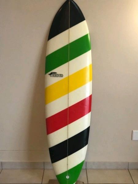 Surfboard single fin pin tail