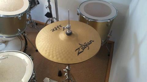 Pearl Export series EXR 5 piece with Zildjian titanium cymbals