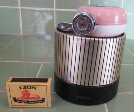 1960's Pink Ladyshave in Box