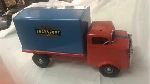 Traing Tin Toy Truck