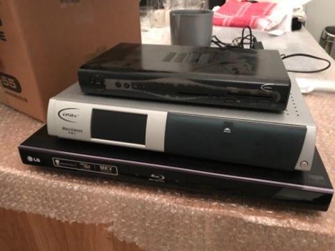 DSTV decoders and Blue Ray Player
