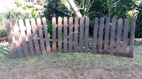 Picket fencing