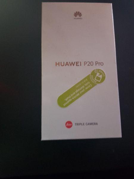 Selling Huawei P20 Pro Midnight blue (128gb storage, 6gb ram)