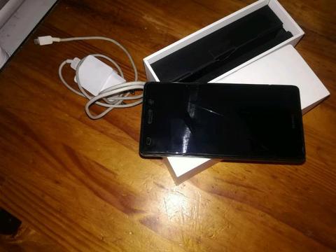 HUAWEI P8 LITE