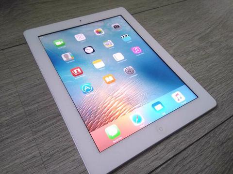 IPad 2 16GB In Mint condition