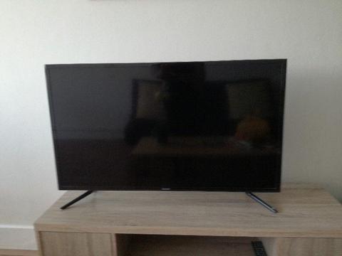 Samsung 40 inch TV