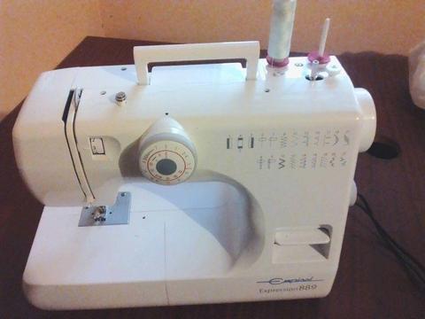 Empisal Expression 889 Sewing Machine