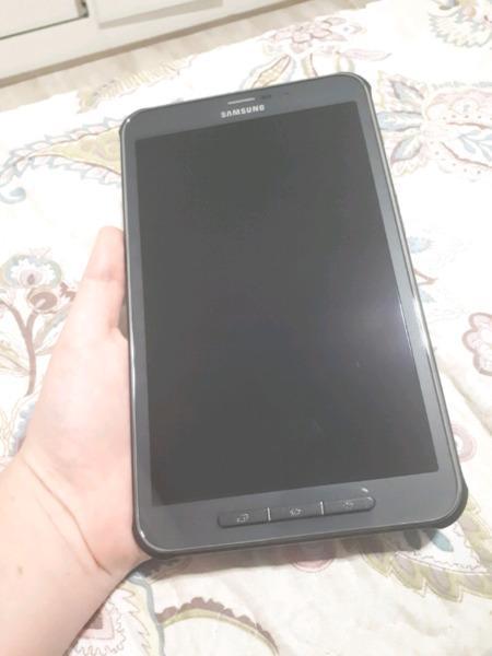 Samsung Galaxy Tab Active & Samsung Protective Cover +