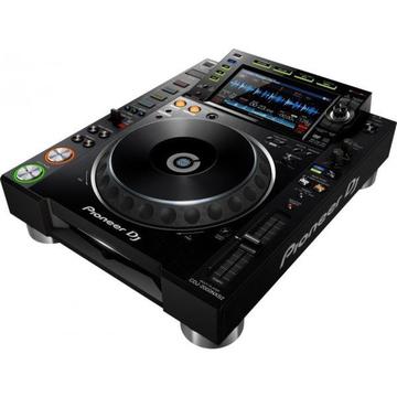 PIONEER CDJ2000NXS2 (Pro-DJ multi player with high-res audio support)