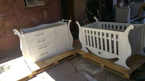 Baby Cot and Compactum-R 4999,00 Sur 08