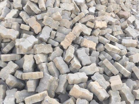 Paving for sale R1,30 each