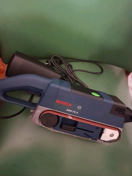 BOSCH SANDER GBS 75A NEW R2000