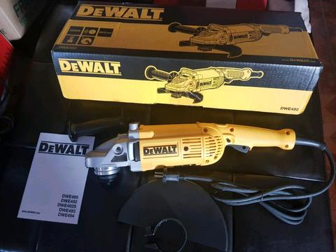 DEWALT 230MM GRINDER NEW R1700