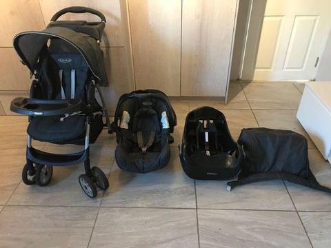 Graco travel system: pram, piccolo, clip-in car seat base and cover
