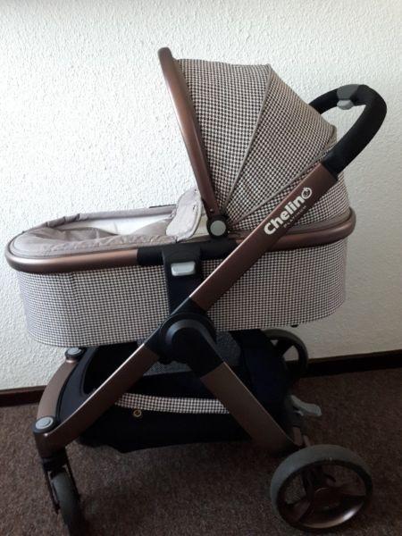 Chelino Platinum tCar seat and stroller combo
