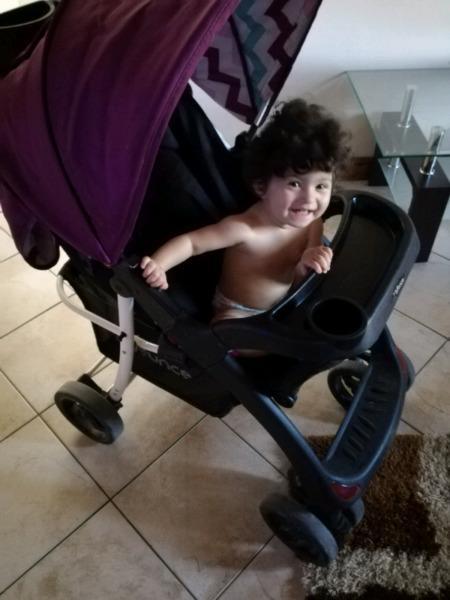 Bounce travel system with car seat