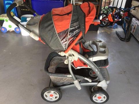 Graco Pram & Travel System