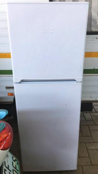 Kic fridge/freezer good as new