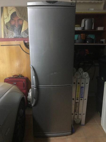 Samsung fridge freezer combo