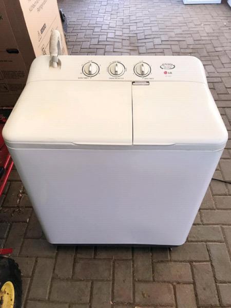 LG twin tub washing machine good condition