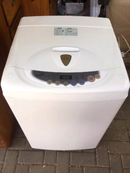 LG toplaoder washing machine good condition