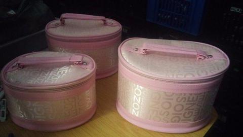 3 set pink vanity cases bags