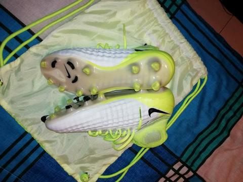 Nike boots for sale