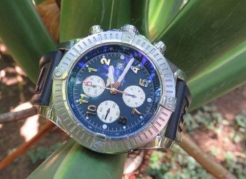 **SILVERTRUST** Breitling Super Avenger 48