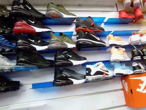 FOR BOTH KIDS AND ADULTS LOW PRICES NICE SHOES AVAILABLE BULKY AND SINGLES