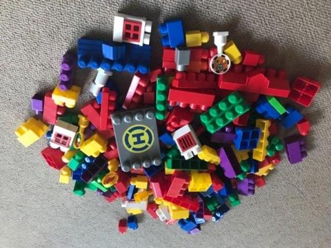 Good condition ~200 piece mega bloks with helicopter, six cars, people etc
