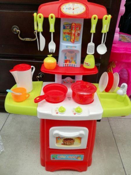 Mini play kitchen