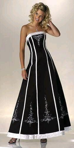 Black and white Classic Gown For Sale