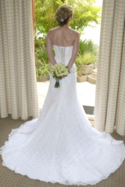 White Wedding Dress for sale