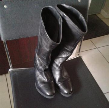 Leather Boots | size6 | Black, as new