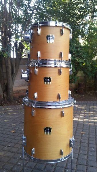 Yamaha Stage custom standard 5 piece drum kit