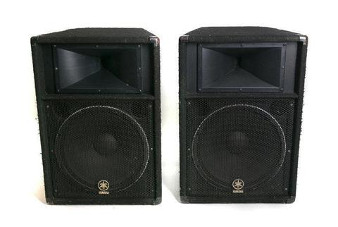 Yamaha S115V speaker set