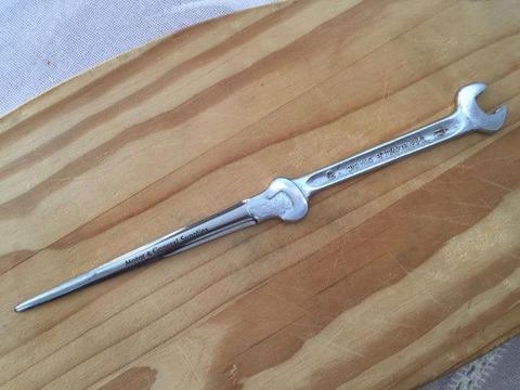 Novelty Spanner Letter opener shaped like a spanner - perfect gift for a mechanically minded person