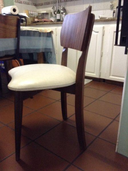 SIX RETRO / VINTAGE DINING CHAIRS