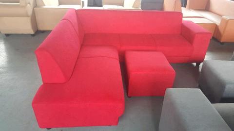 *Look* Beautiful Lounge Suites. Genuine Quality with 1 year GUARANTEE + 2 year warranty on framework