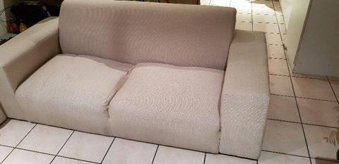 2x 2 seater couch