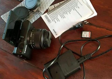 Canon M10 with 64GB memory card (LIKE NEW)