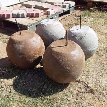 spheres concrete flower pots/balls
