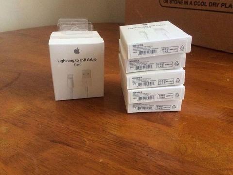 APPLE IPHONE ORIGINAL USB LIGHTNING CABLE NEW IN BOX