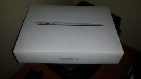 13.3 inch apple macbook ai