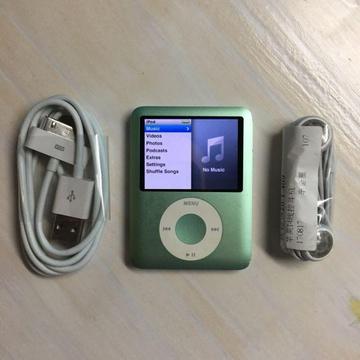 Apple iPod Nano 8GB - excellent condition