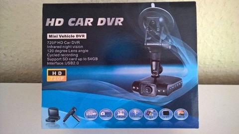 Dash Cam/ Mini Vehicle DVR 720p HD